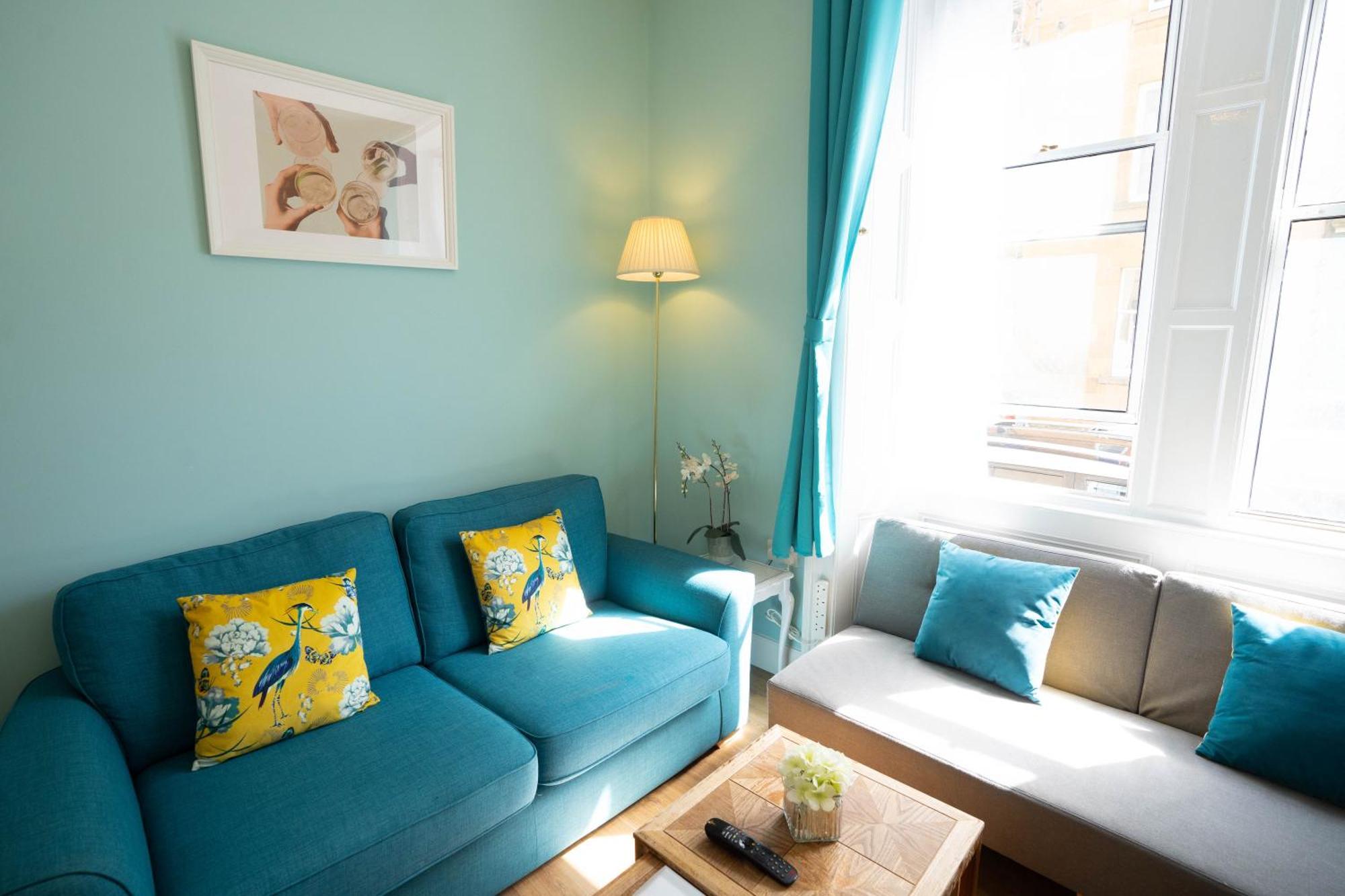 Stylish In 5 Beds 3 Bedrooms Edimburgo